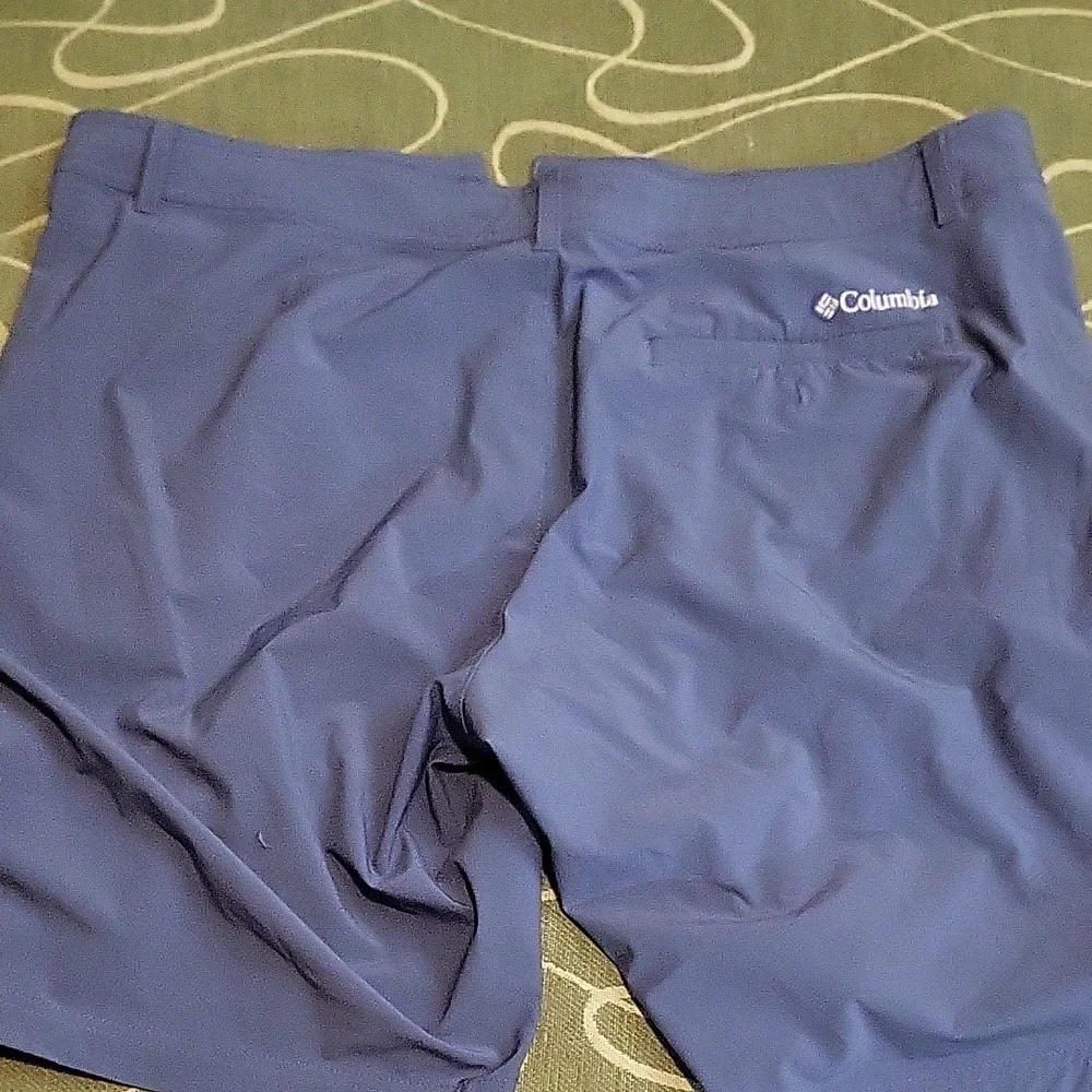 Columbia Men's Blue Shorts - Picture 5 of 8